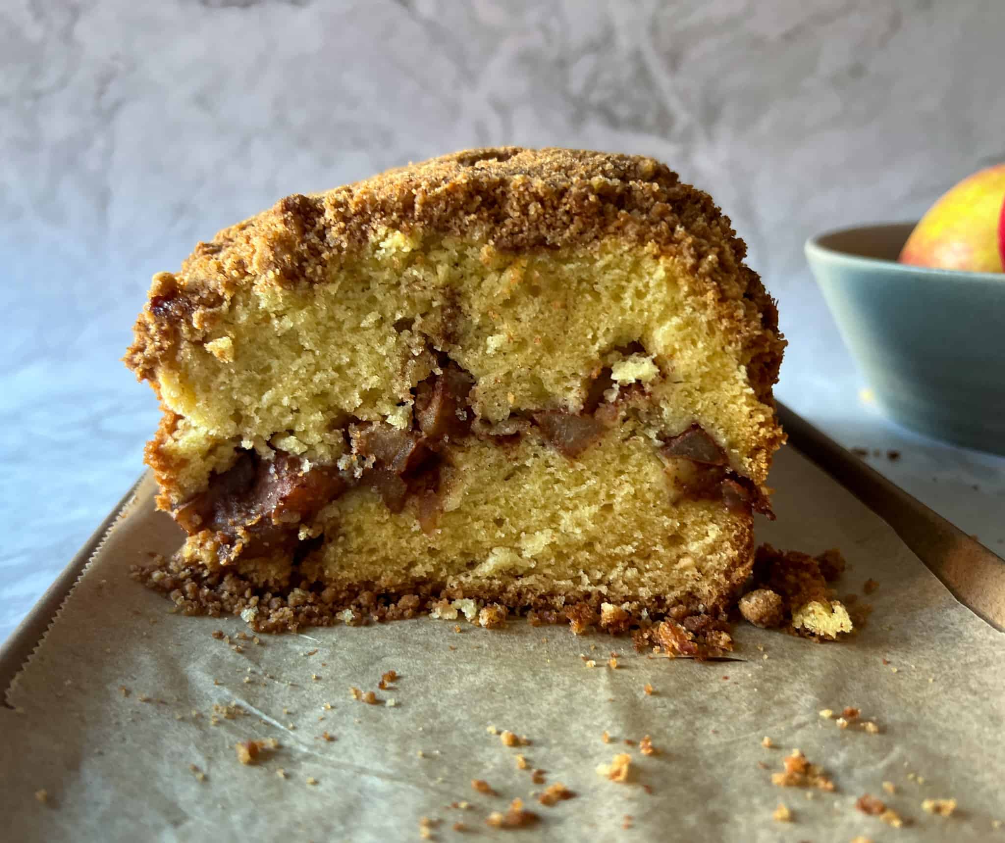 apple crumb loaf 